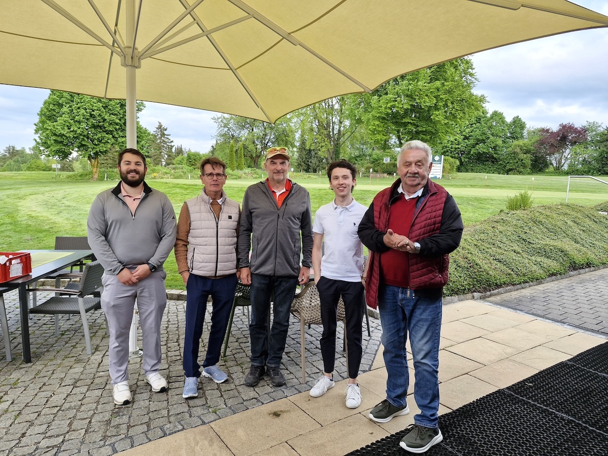 Gewinner Mercedes-Benz AWGC 9-Loch-Turnier 2025